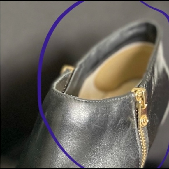 MICHAEL Michael Kors York Ankle Boot - Picture 7 of 7